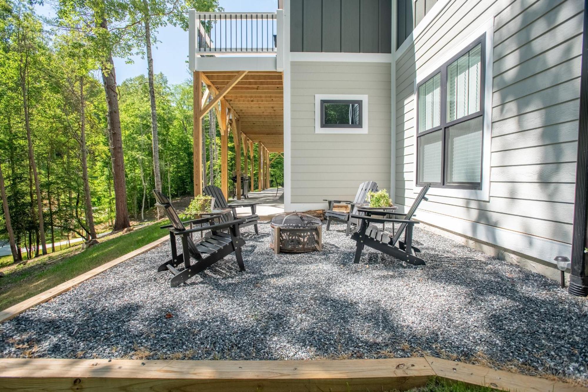 Hidden Gem Holiday home Weaverville